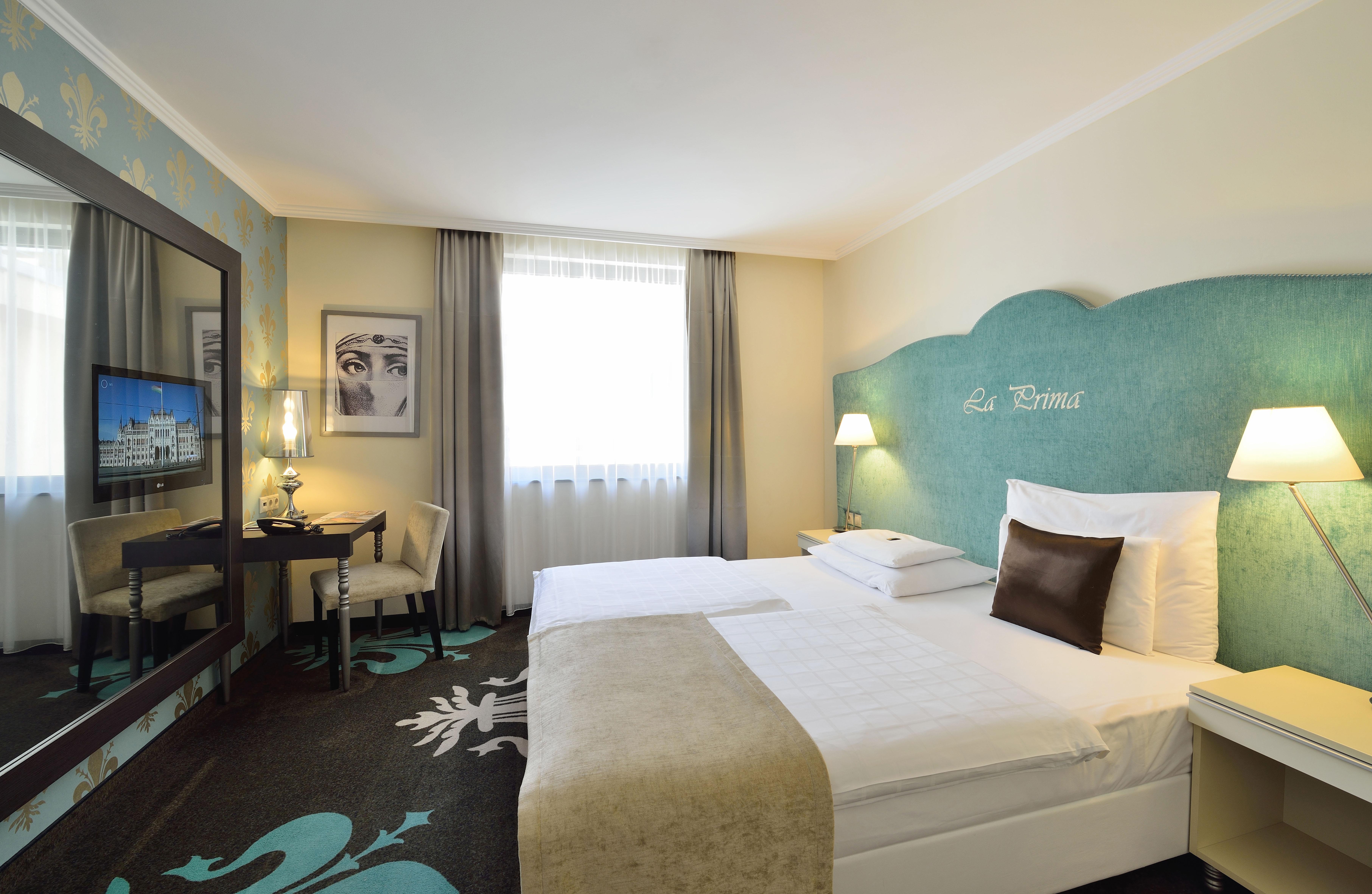 La Prima Fashion Hotel Budapest Exterior photo
